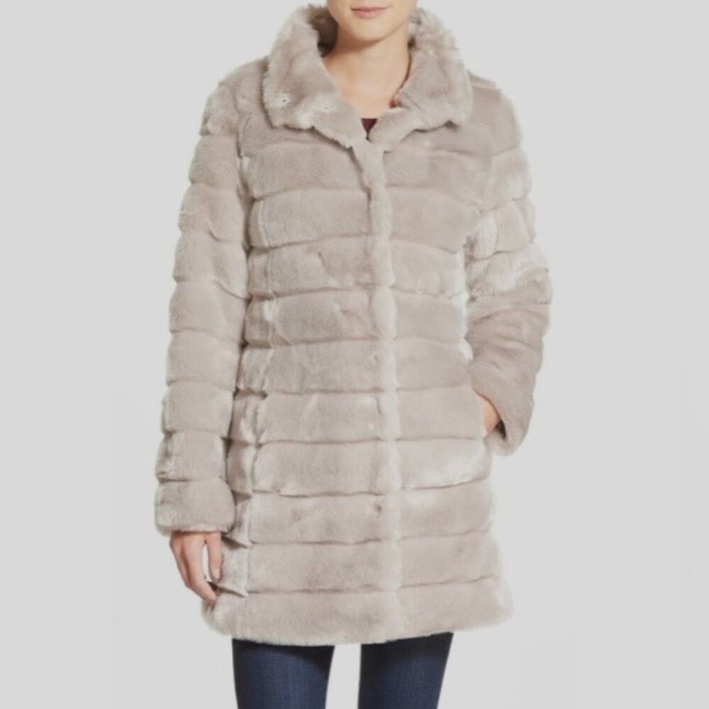 Eliza J Faux Fur Coat Jacket Gray Silver Floral Lining Petite Small - Picture 2 of 11